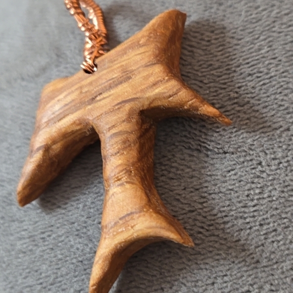 Franciscan Tau Cross Hand Carved Oak with Wound Copper Loop - Picture 2 of 9